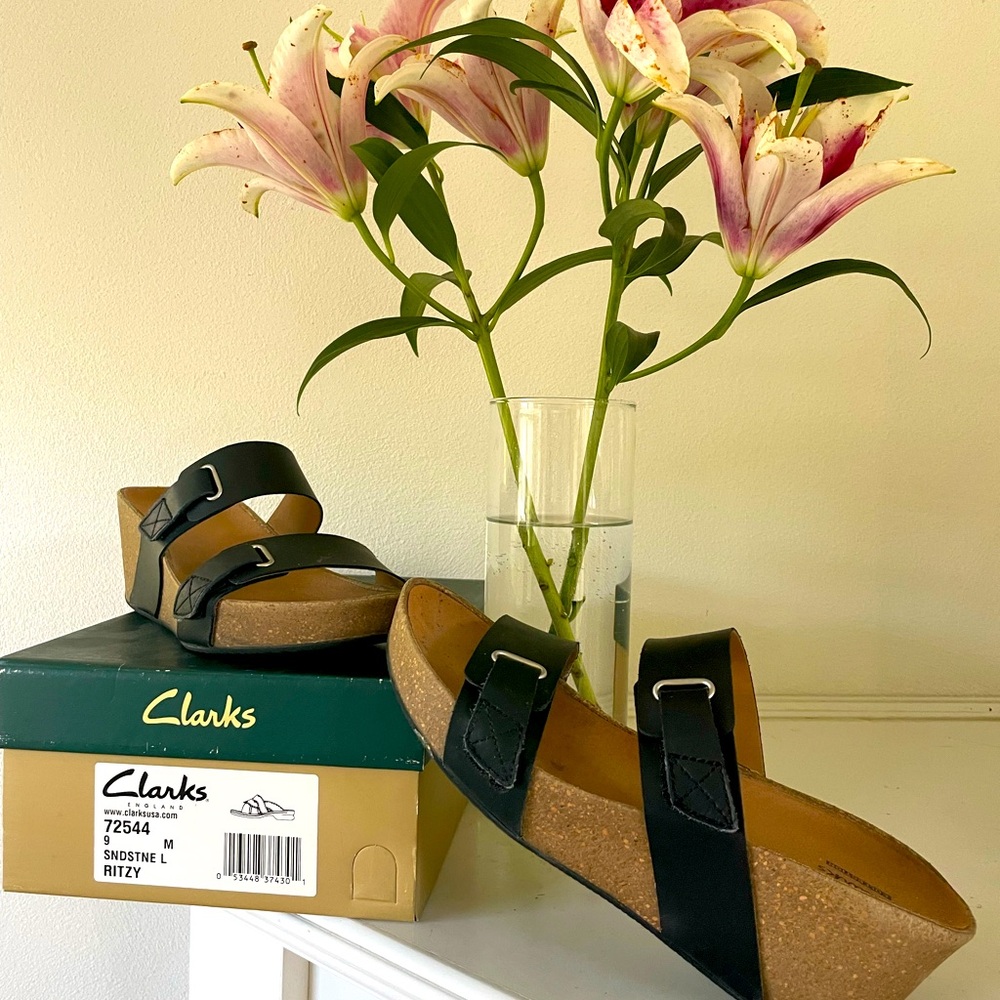 Clark’s Sandstone Ritzy Sandals